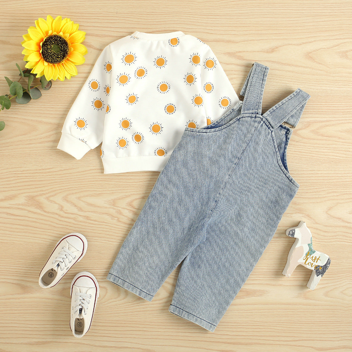 Printed Small Sun Rib Neckline T-shirt Denim Strap