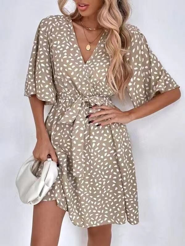 Women's Short-sleeved Lace-up Waist Trimming Versatile Dress