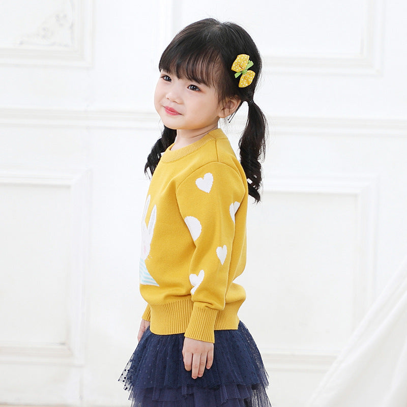 Le pull en tricot ne se décolore pas, j'adore le double manteau lapin blanc