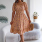 Robe à volants et col carré fleuri pour femme