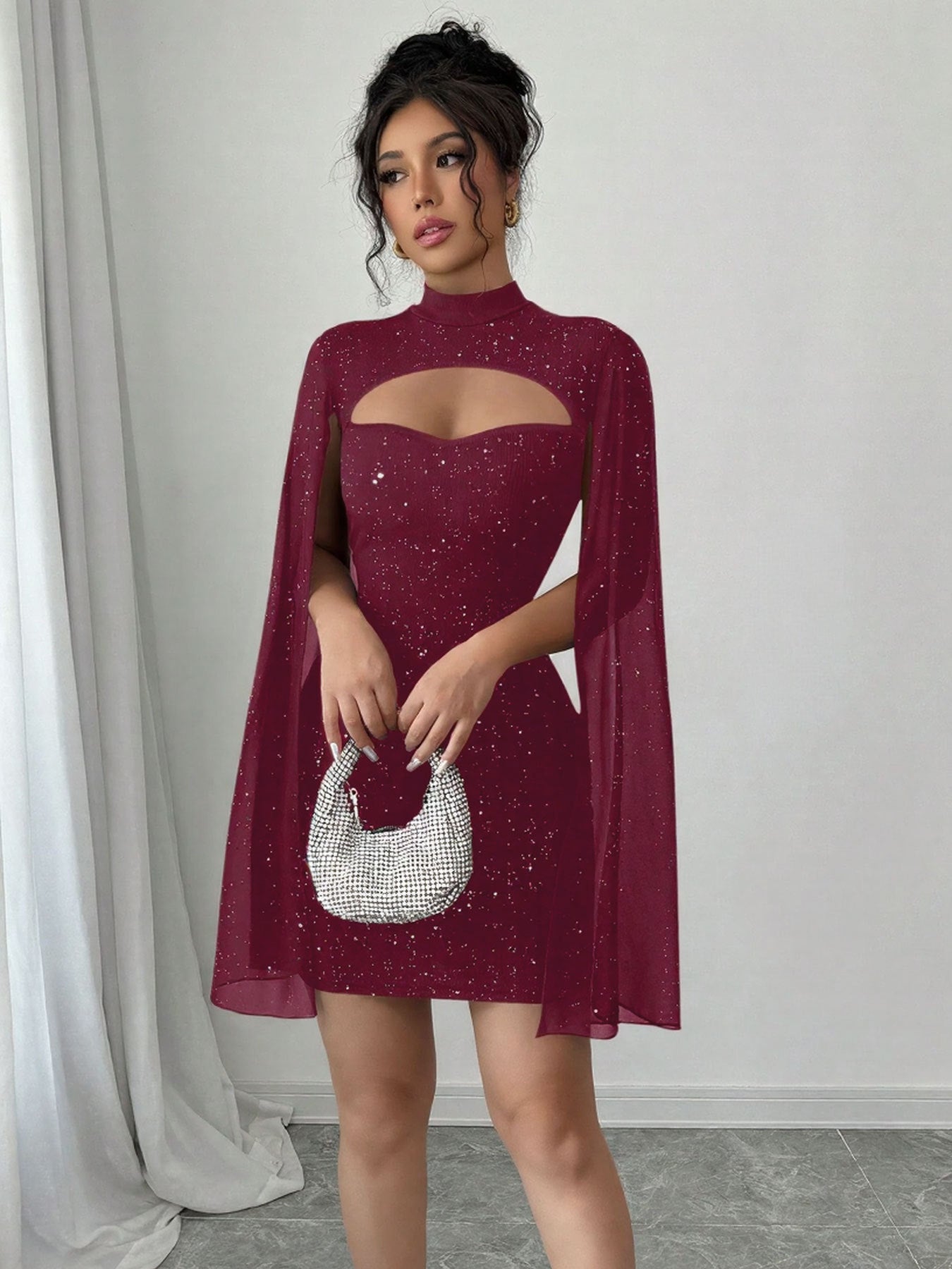 Round-neck Ribbed Pearl Chiffon Cape Bodycon Dress