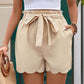Short festonné à lacets de couleur unie pour femme