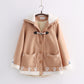 Manteau à capuche en laine japonaise à boutons de vache