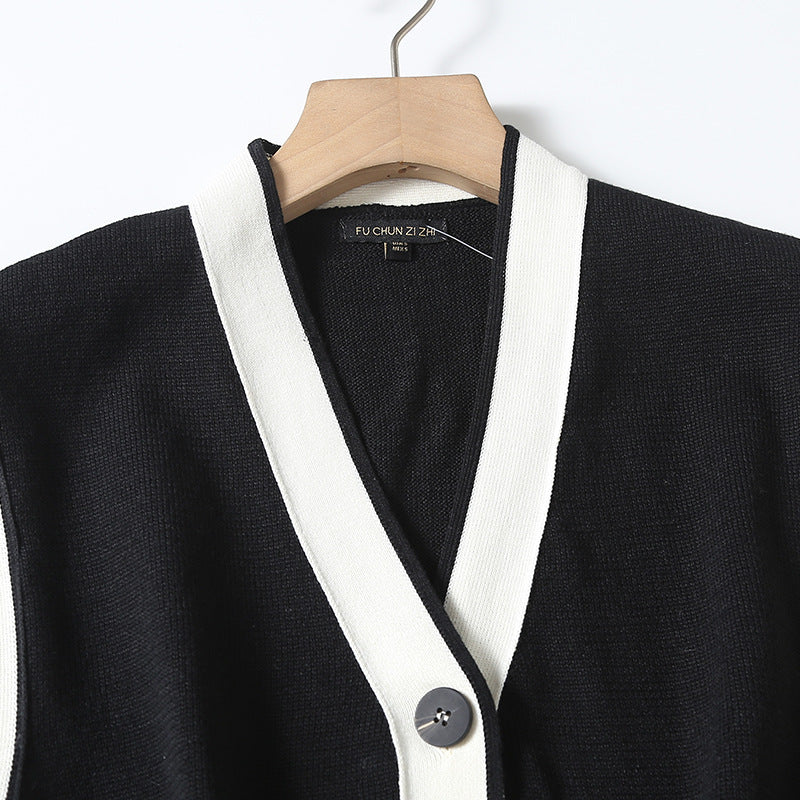 Women's Sleeveless Buckle Knitted Vest