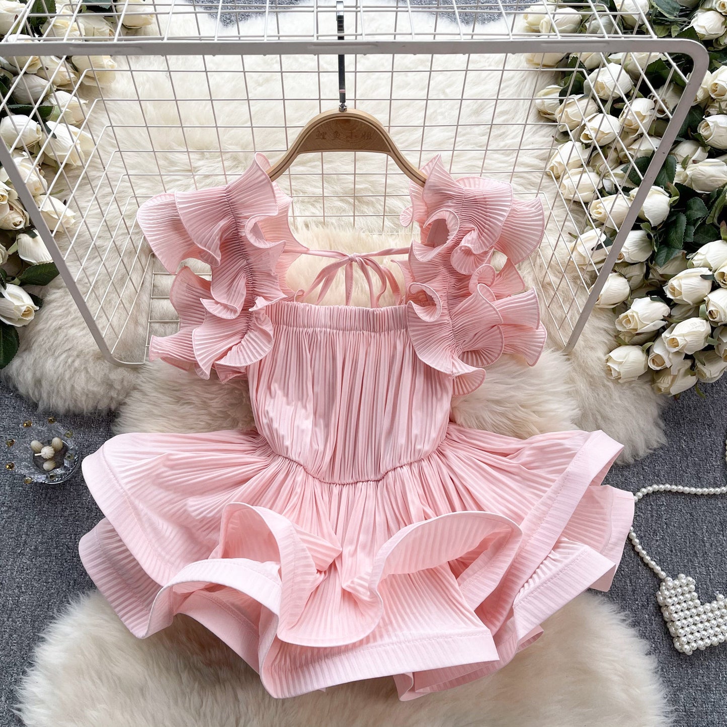 Design Ruffled Pleat And Waisted Lace-up Shirt