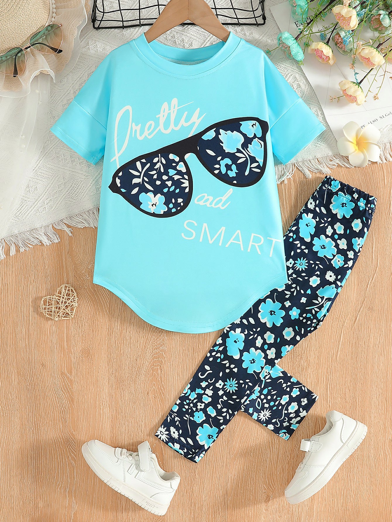 Girls Heat Transfer Patch Short Sleeve Round Neck Top Casual Pants Suit