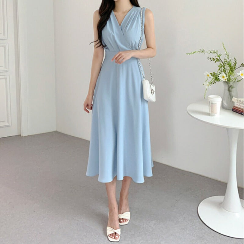 French Style V-neck Pleated Temperament Lace-up Waist-controlled Slimming Sleeveless Dress