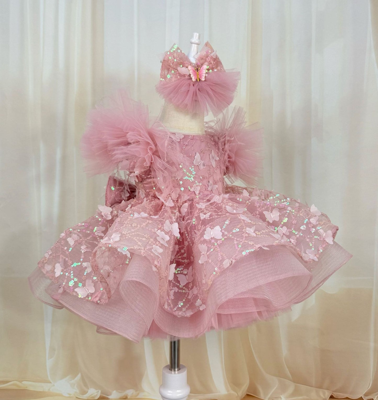 New Butterfly Sequin Long Sleeved Princess Dress