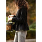 Manteau court à col montant et à volants pour femme