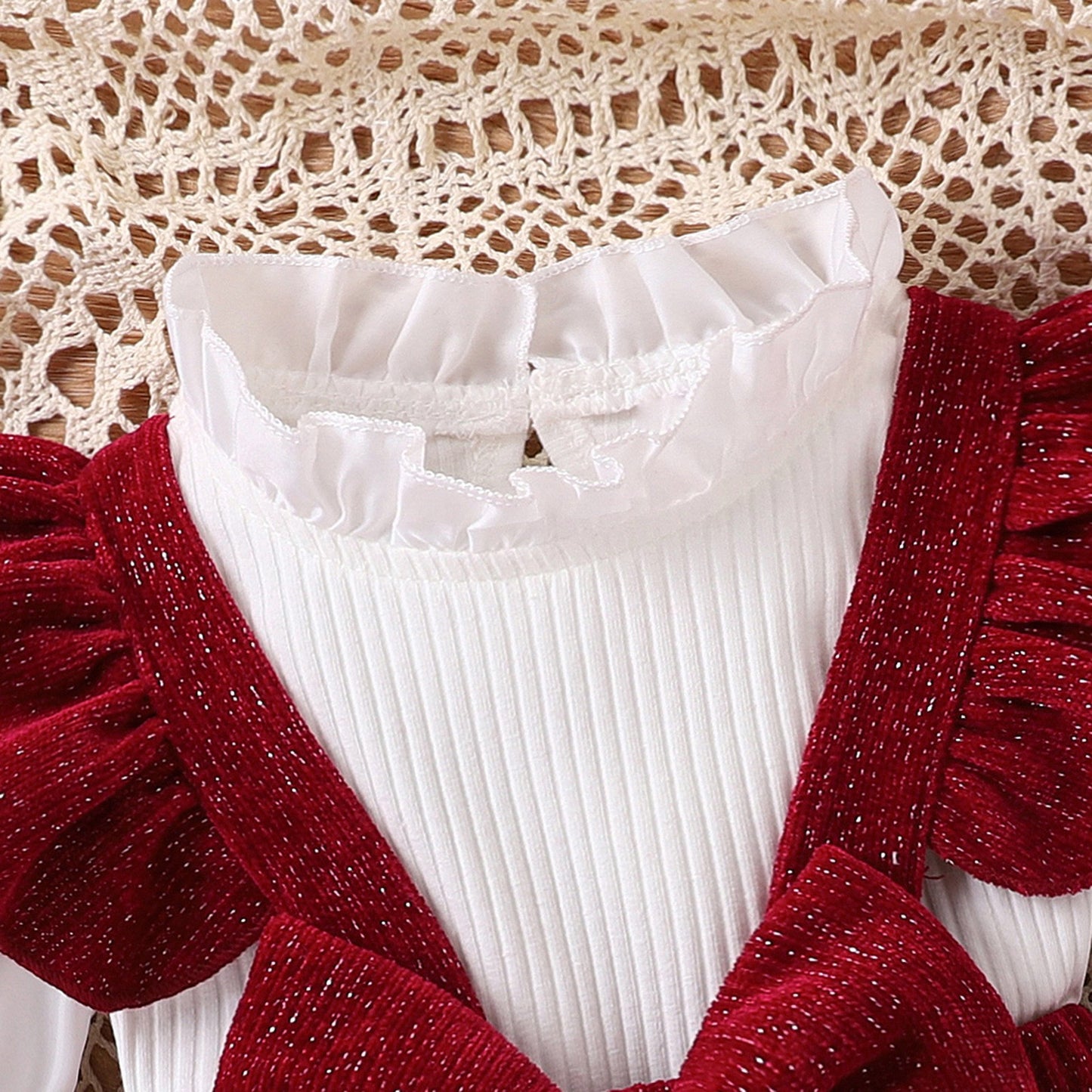 Jolie robe pour fille avec nœud