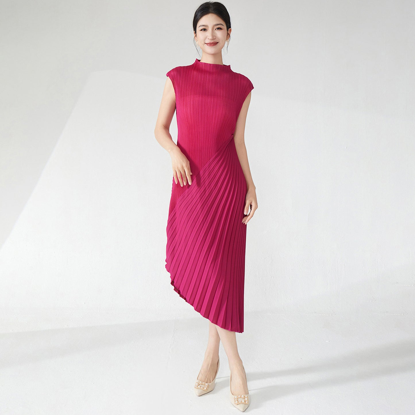 Women's High-end Irregular Elegant Pleated Dress