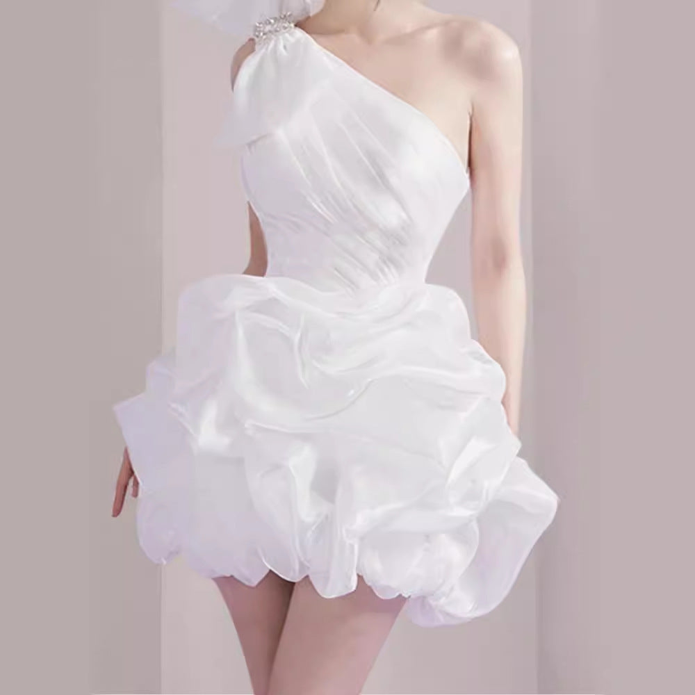 Robe de soirée d'anniversaire blanche de style français à tempérament court