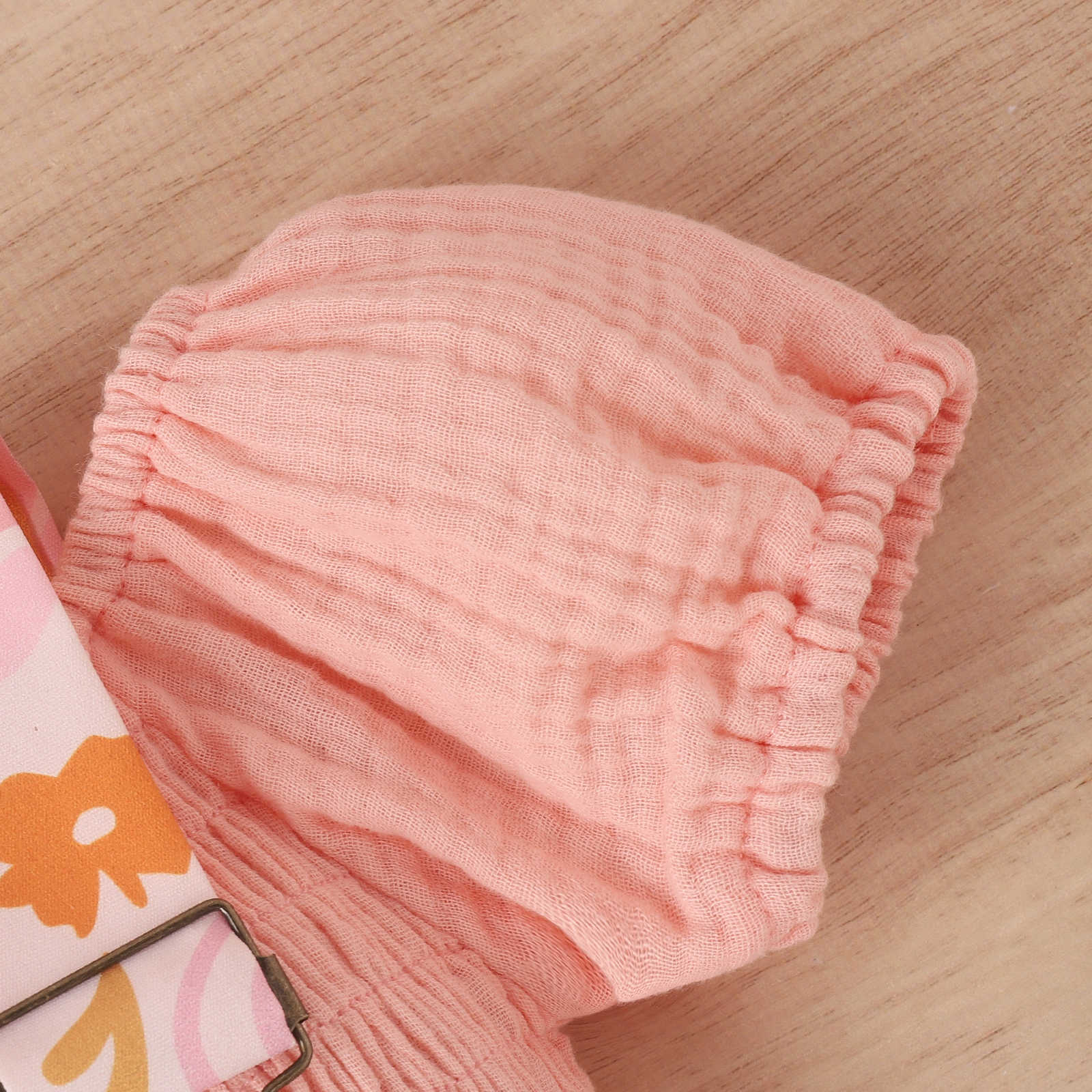 Bubble Sleeve Printed Suspender Shorts Suit