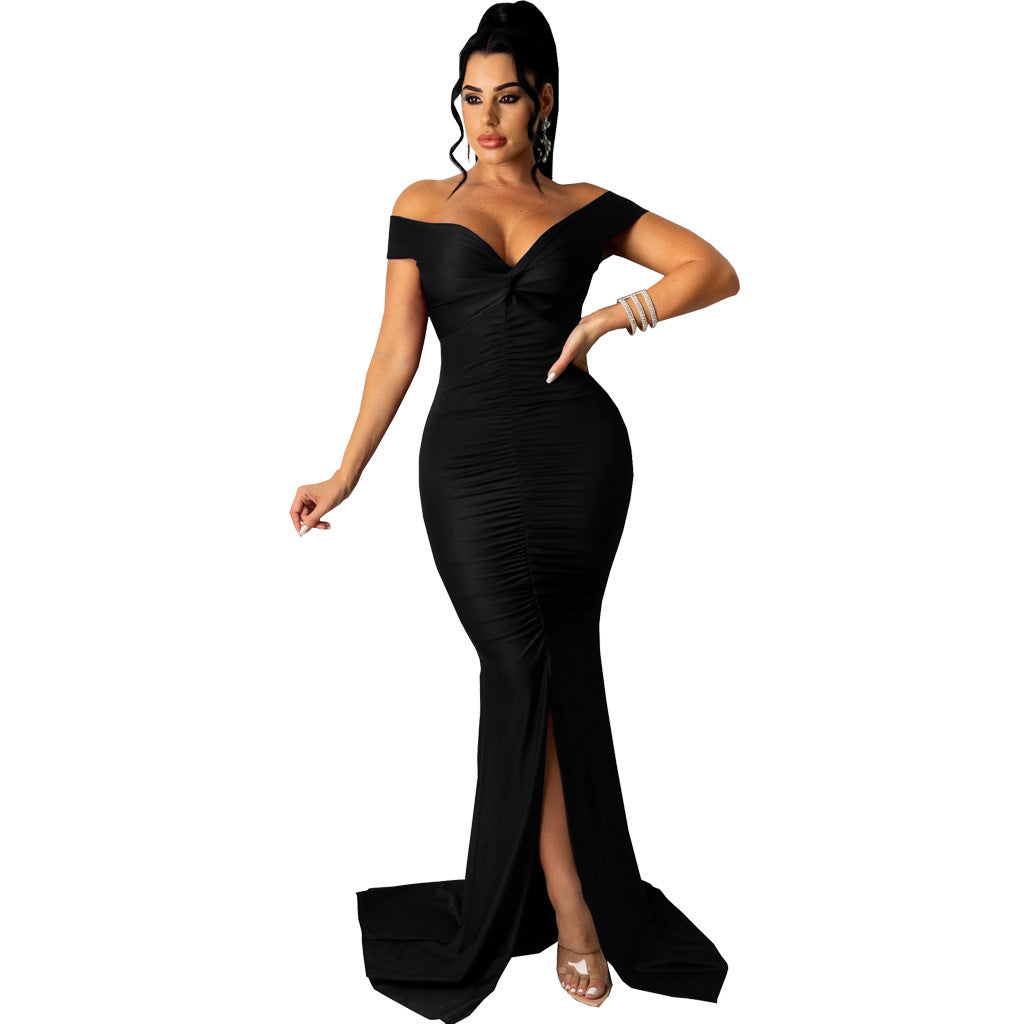Robe moulante micro-froissée à col en V large et tendance