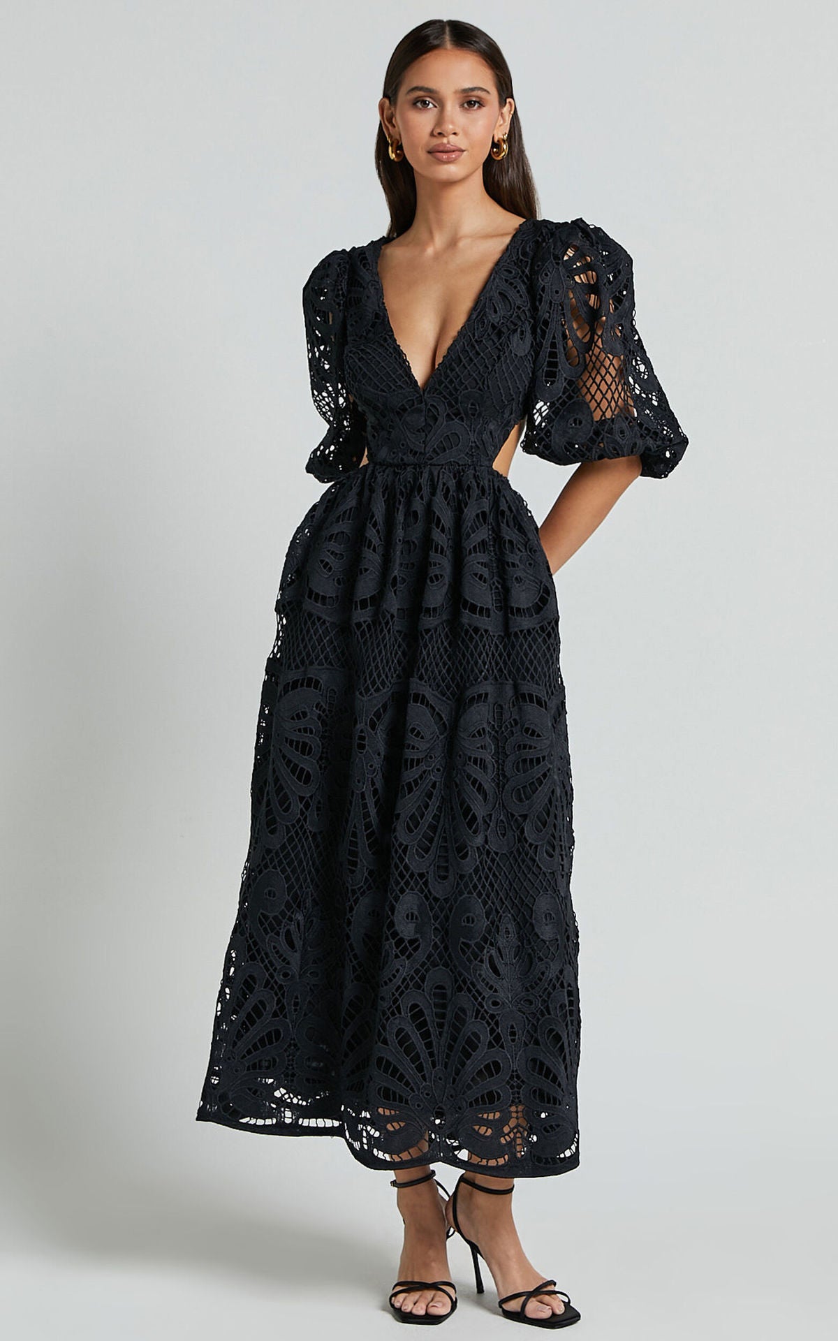 Women's Hollow Out V-neck Lace Embroidery Dress