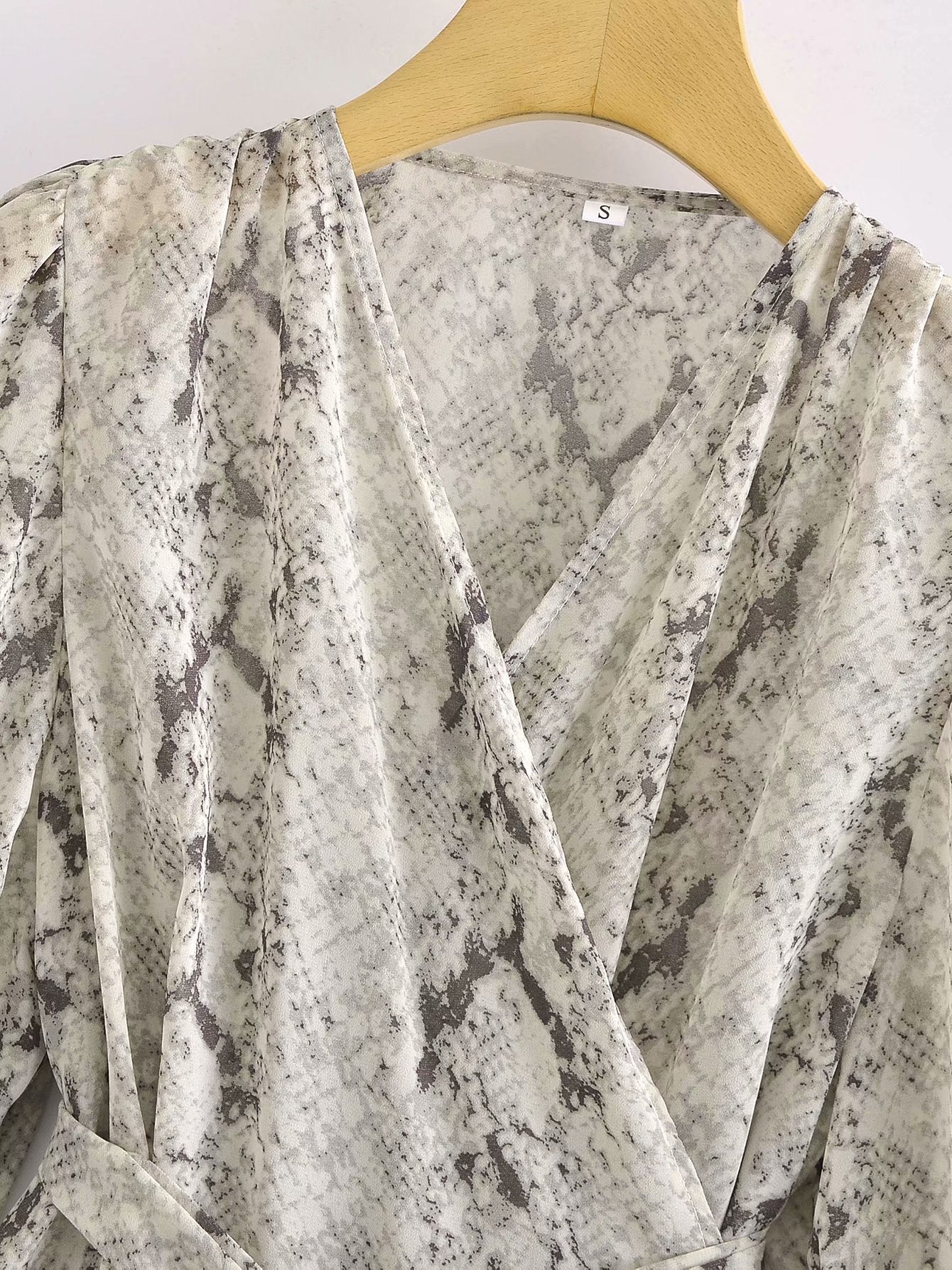 V-neck Snake Print Wrap-up Lace-up Cardigan Top Women's