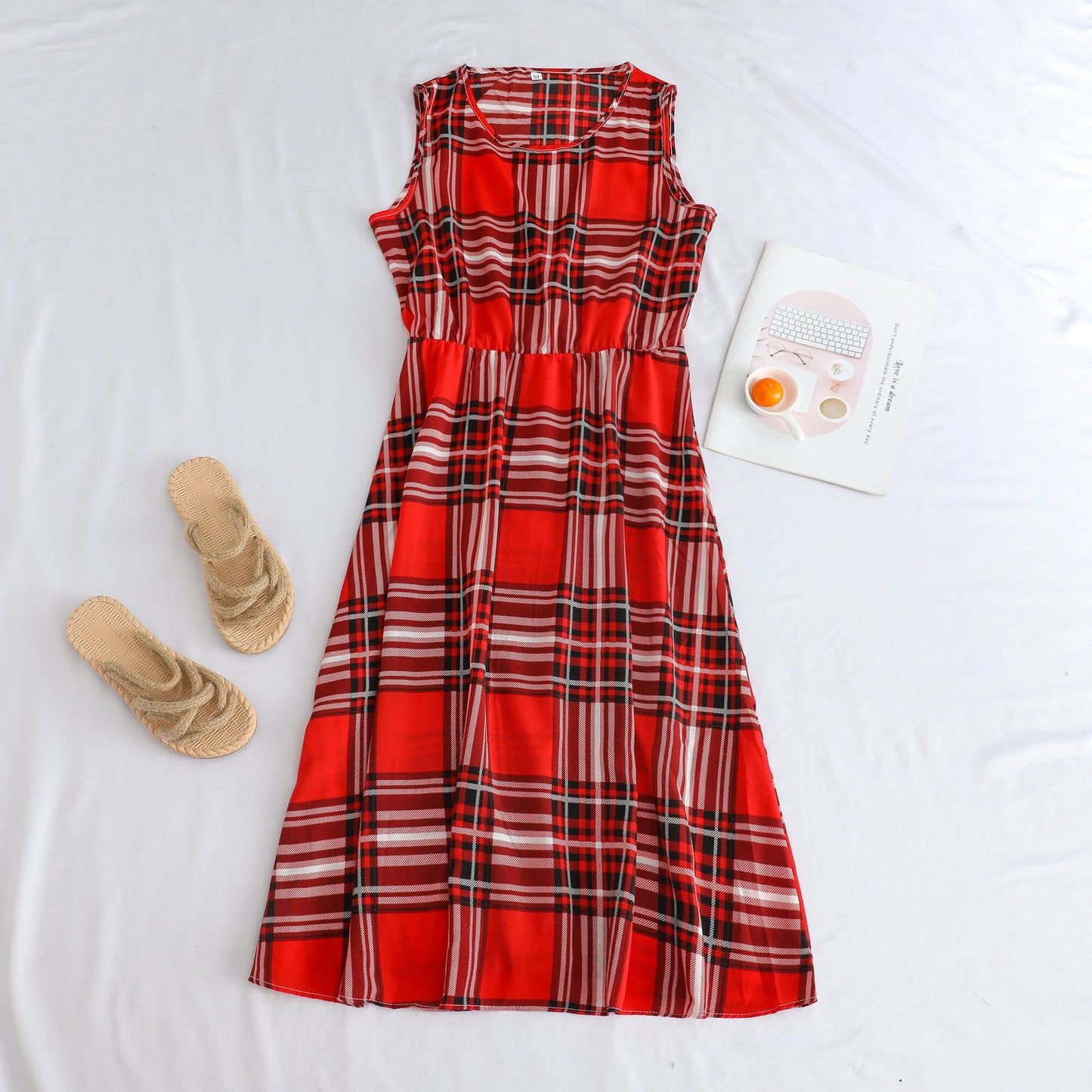 Printed Short-sleeve Waist-cinching Figure-flattering Dress For Petite Frames