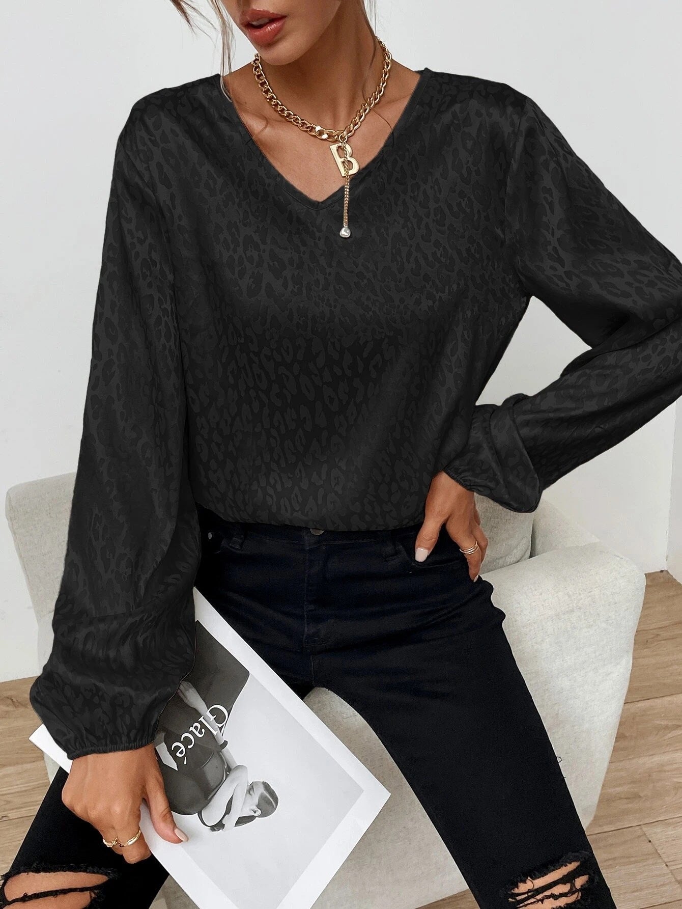 Women's New V-neck Pullover Leopard Print Shirt