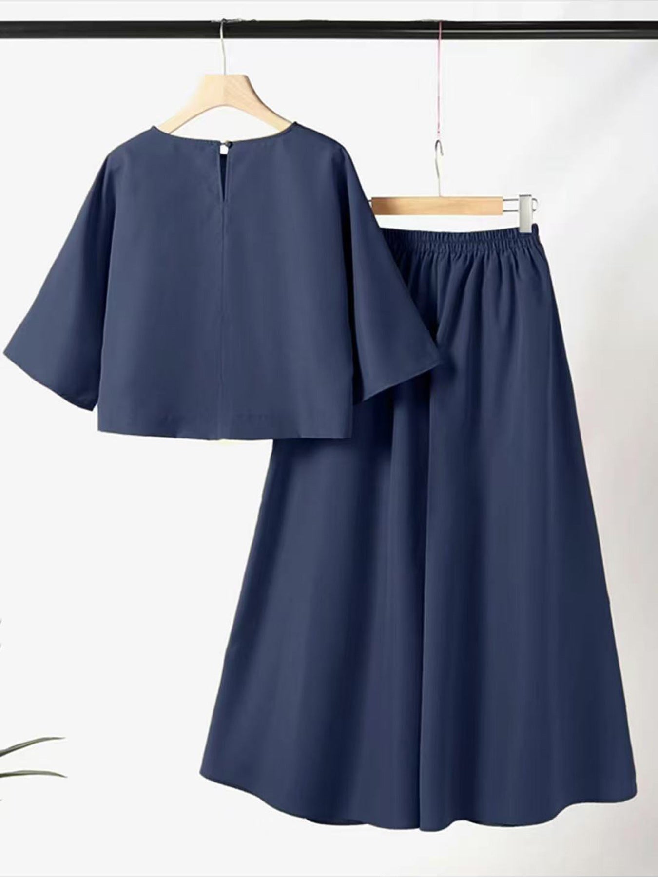 European And American Fashion Suit Solid Color Short Sleeve Loose Trousers Two-piece Set