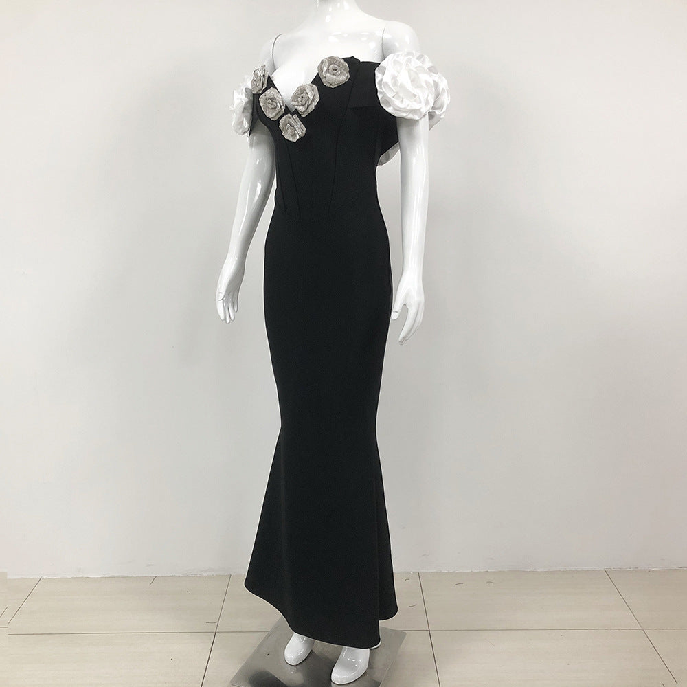 Robe tube à fleurs noire pour femme