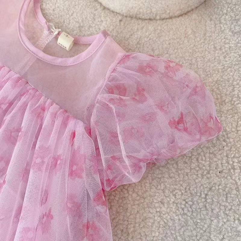 Robe de fée à manches courtes en maille fleurie de style occidental