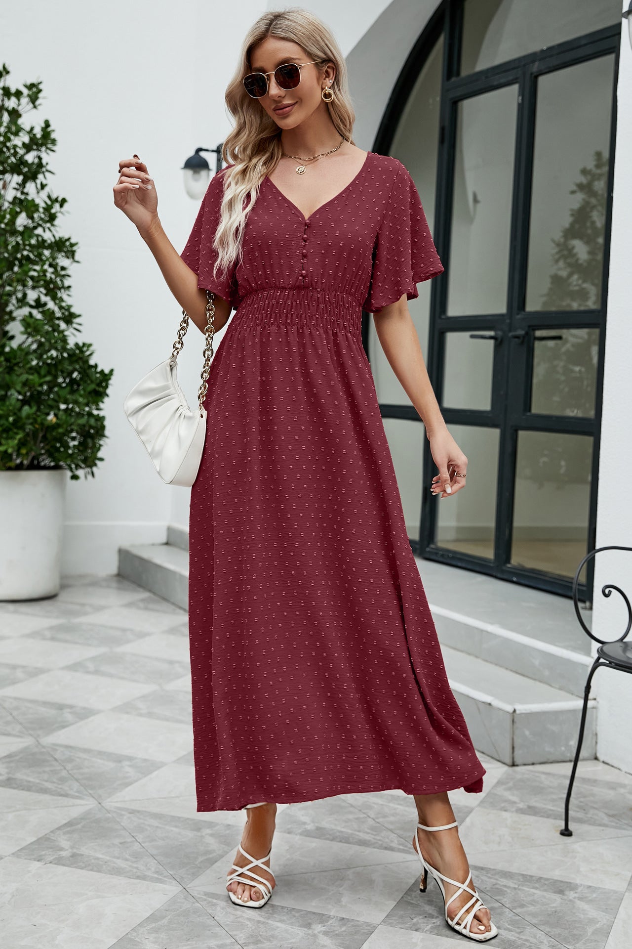 Robe trapèze ample à manches courtes et col en V pour femme
