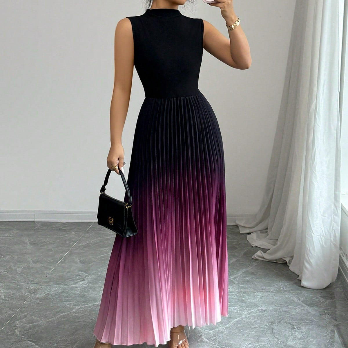 Women's Casual Crew-neck Sleeveless Gradient-color Dress
