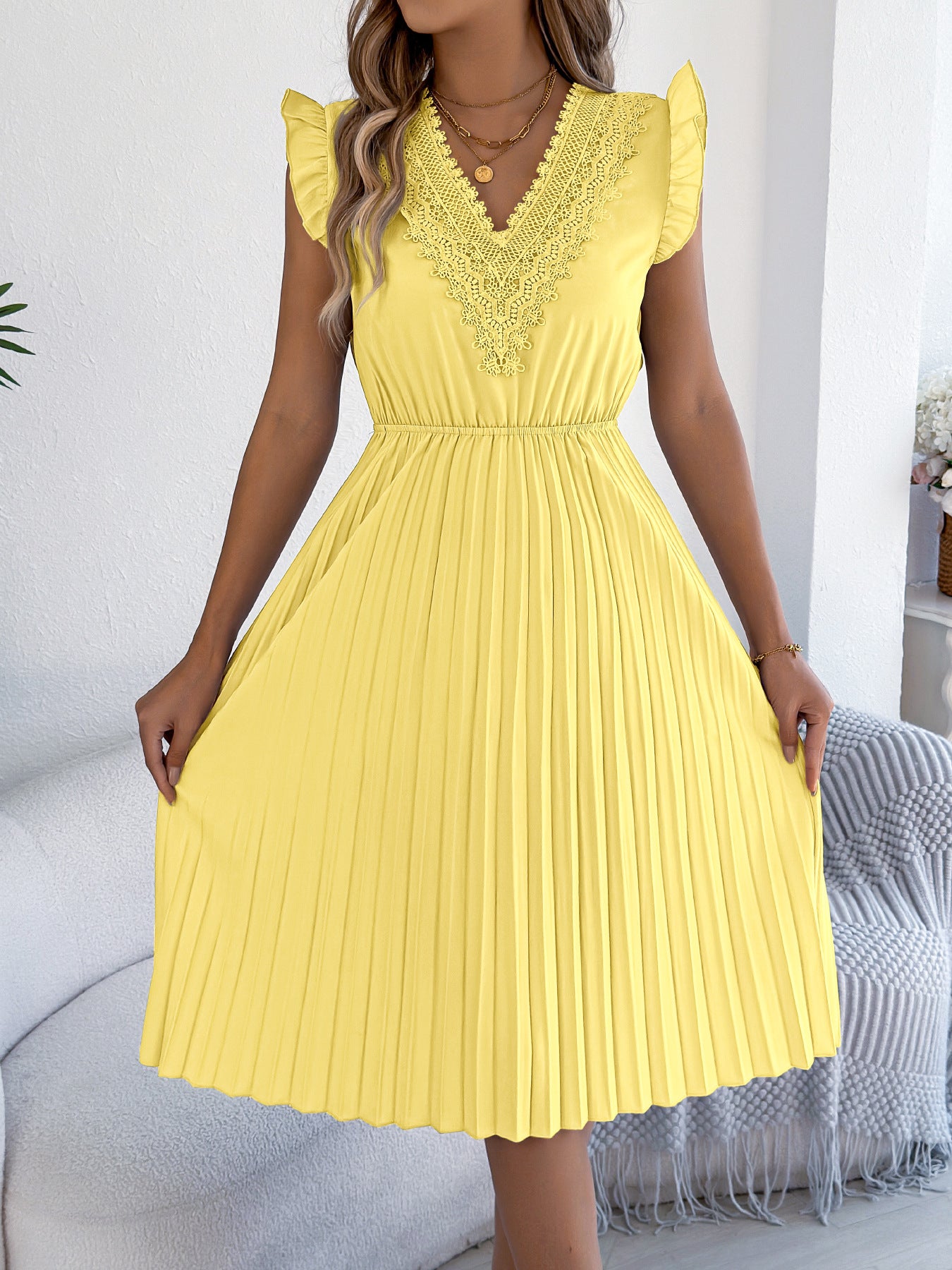 Casual Lace V-neck Ruffled-waist Pleated Dress
