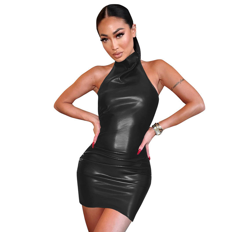 Jupe en cuir dos nu pour femme