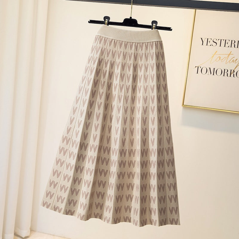 Jupe tricotée douce d'hiver avec pull