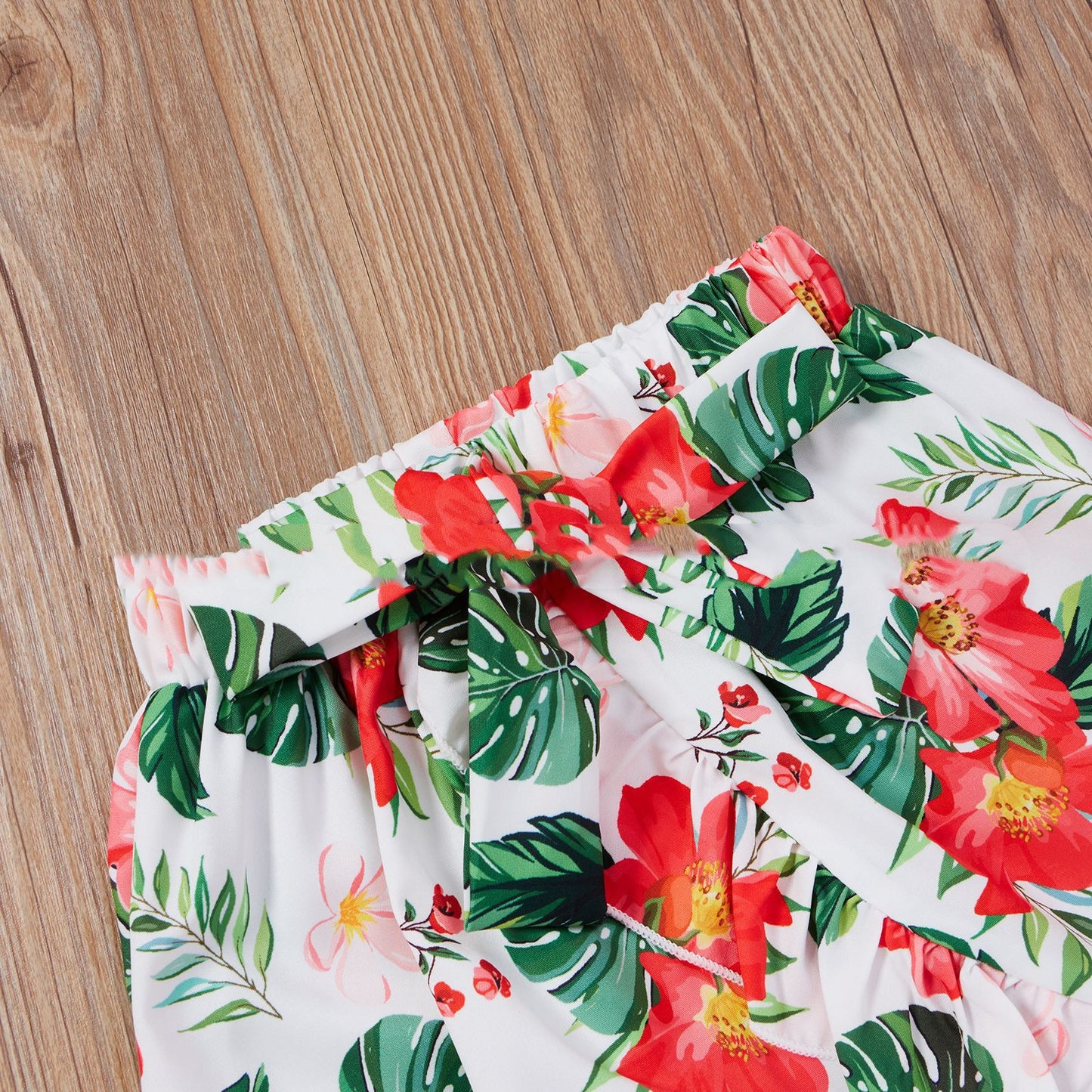 Spring And Summer Little Girl Sweet Rose Red Suspender Top