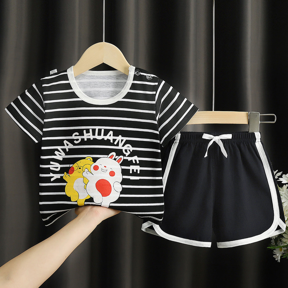 Summer Children's Vest And Shorts Suit