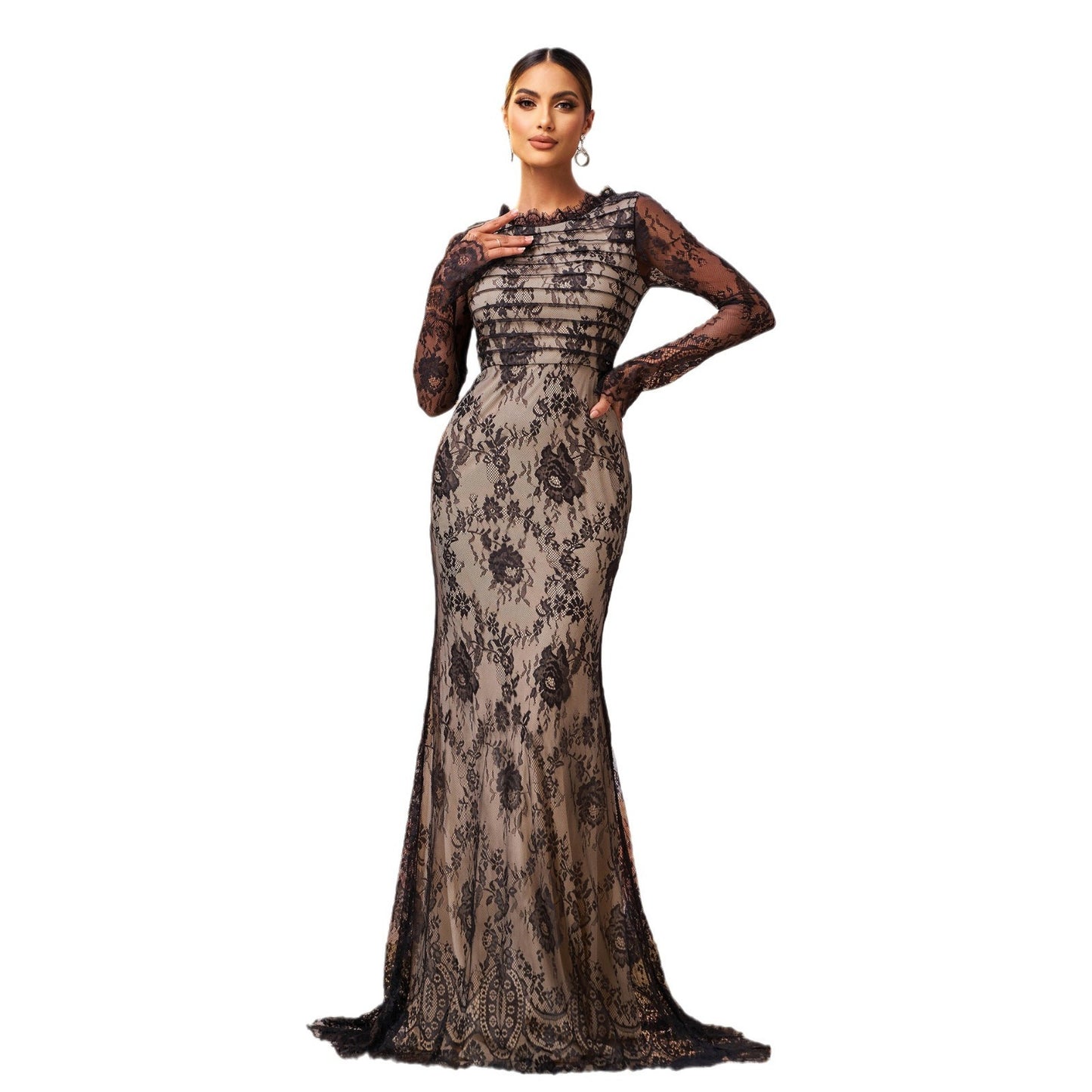 Robe de soirée fourreau en gaze à manches longues et col rond