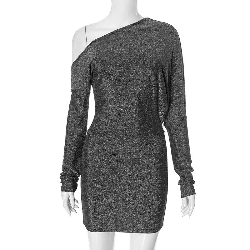 Robe sexy à épaules dénudées et taille ajustée aux hanches