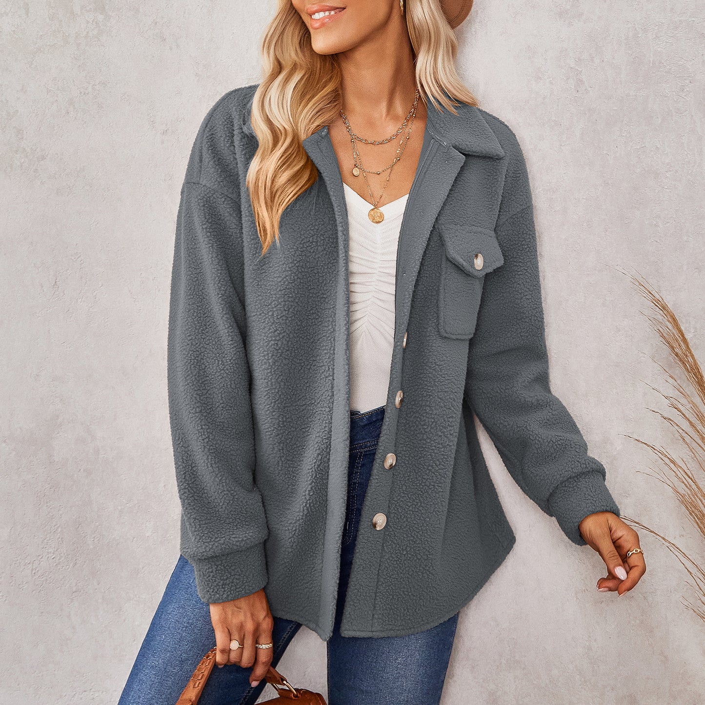 Women's Solid Color Fashion Lapel Plush Loose Jacket