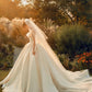 Robe de mariée Light Master vintage en satin avec haut tube
