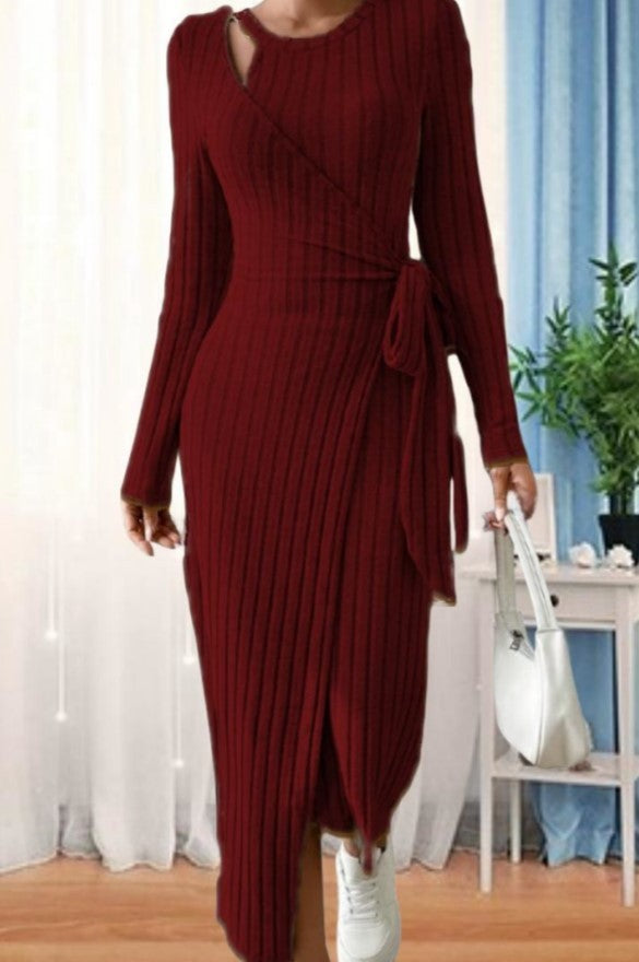 Robe rayée à col rond et manches longues pour femme avec nœud étroit