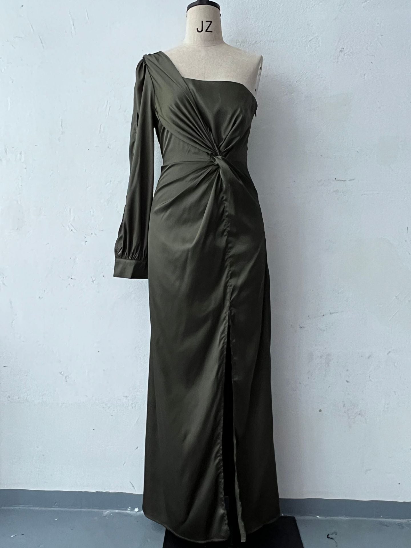 Diagonal Collar Raglan Sleeve Pleated Waist Tight Split Long Dress