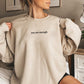 Pull ras du cou doublé polaire pour femme, imprimé slogan uni, simple et confortable, couleur unie