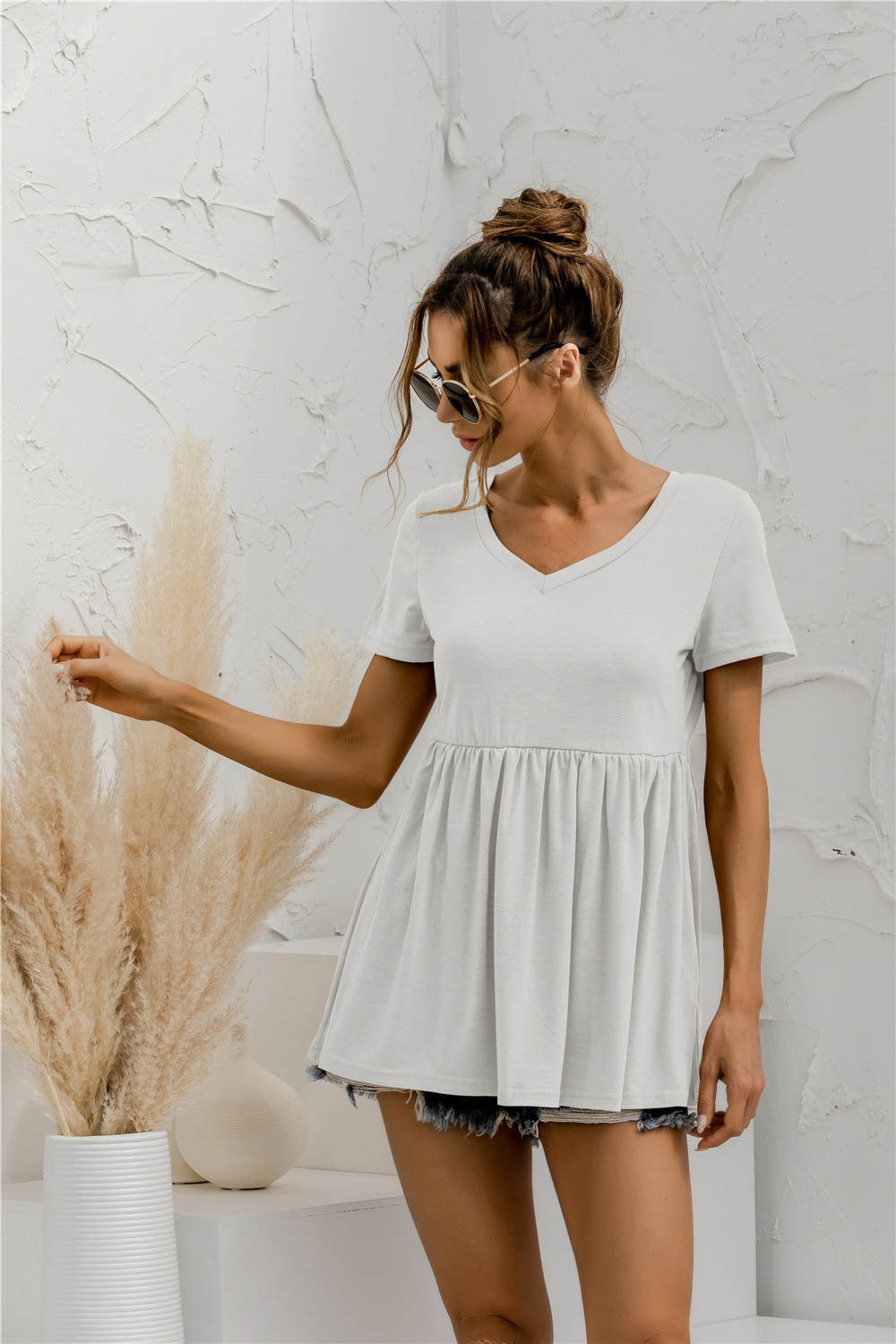 Women's Fashion V-neck Short Sleeve Top
