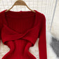 Robe mi-longue en tricot à fines bretelles