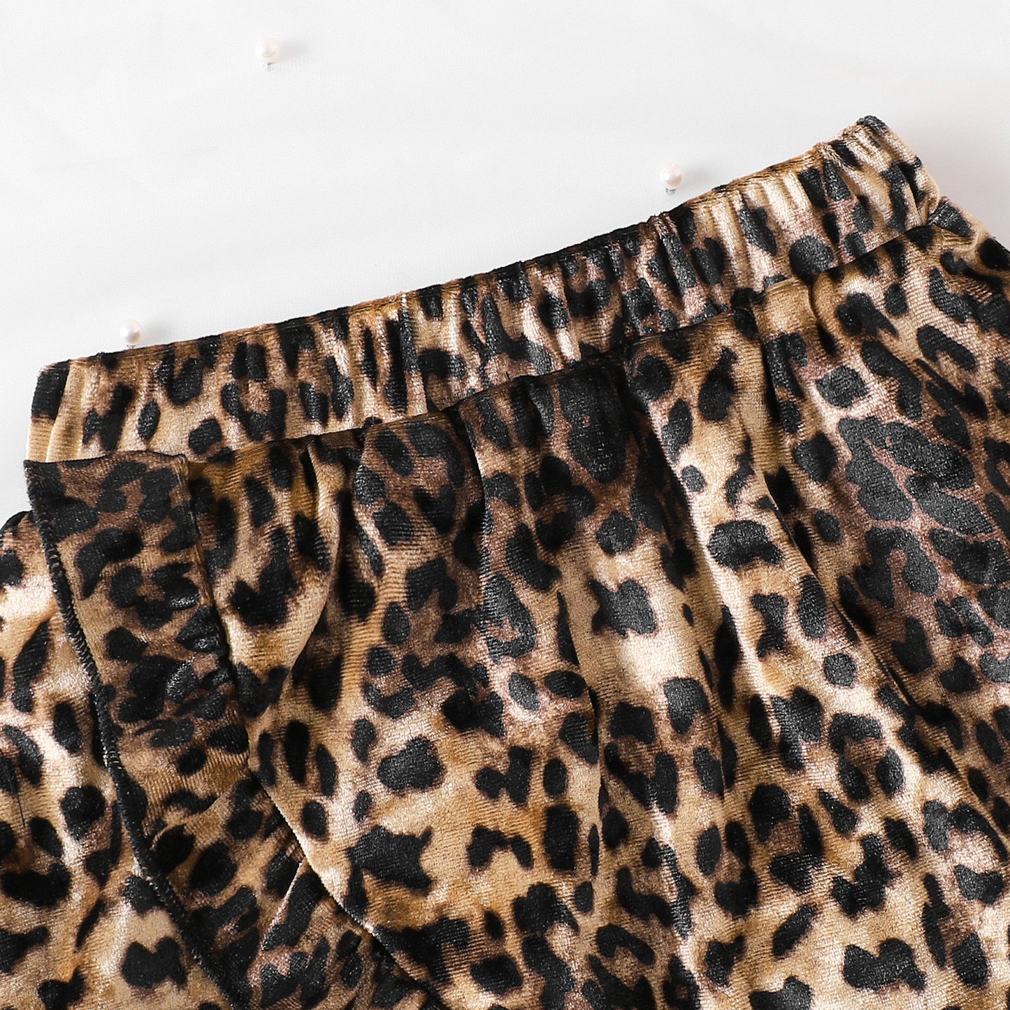 Long-sleeved Sweatshirt And Leopard Print Skirt Two-piece Set