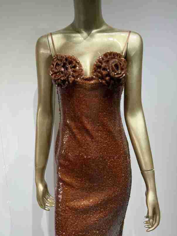 Robe à bretelles marron à paillettes pour banquet dans la rue principale