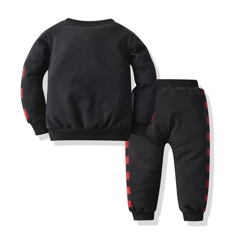 Pull deux pièces à manches longues avec coutures rouges et noires et pantalon tendance