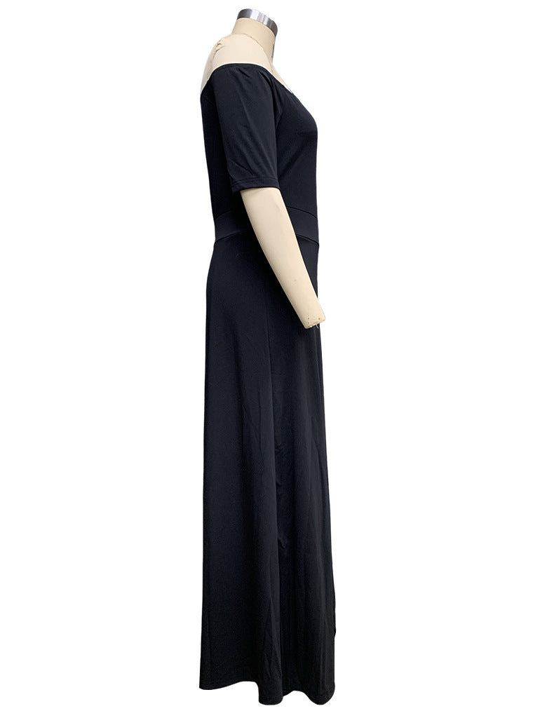 Combinaison noire élégante et tendance pour femme