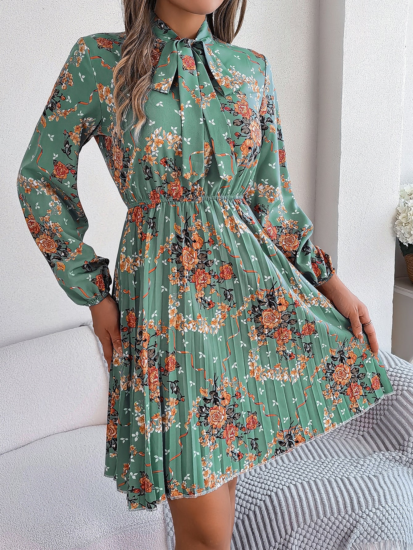Jupe plissée à manches longues et lacets à taille contrôlée, style européen et américain, automne et hiver, élégante, à fleurs