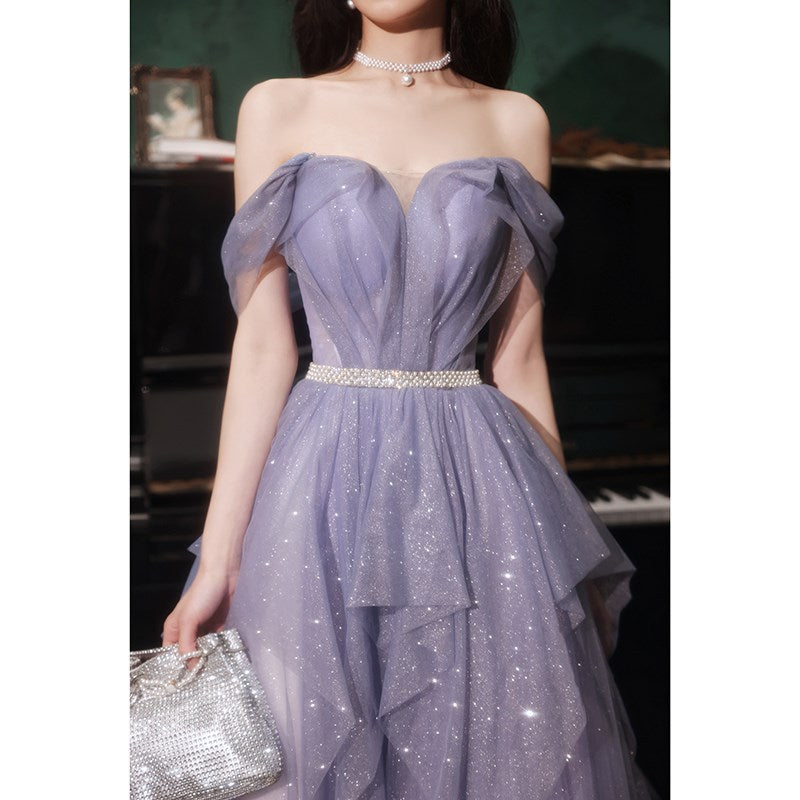 Robe de soirée violette pour hôte de la réunion annuelle