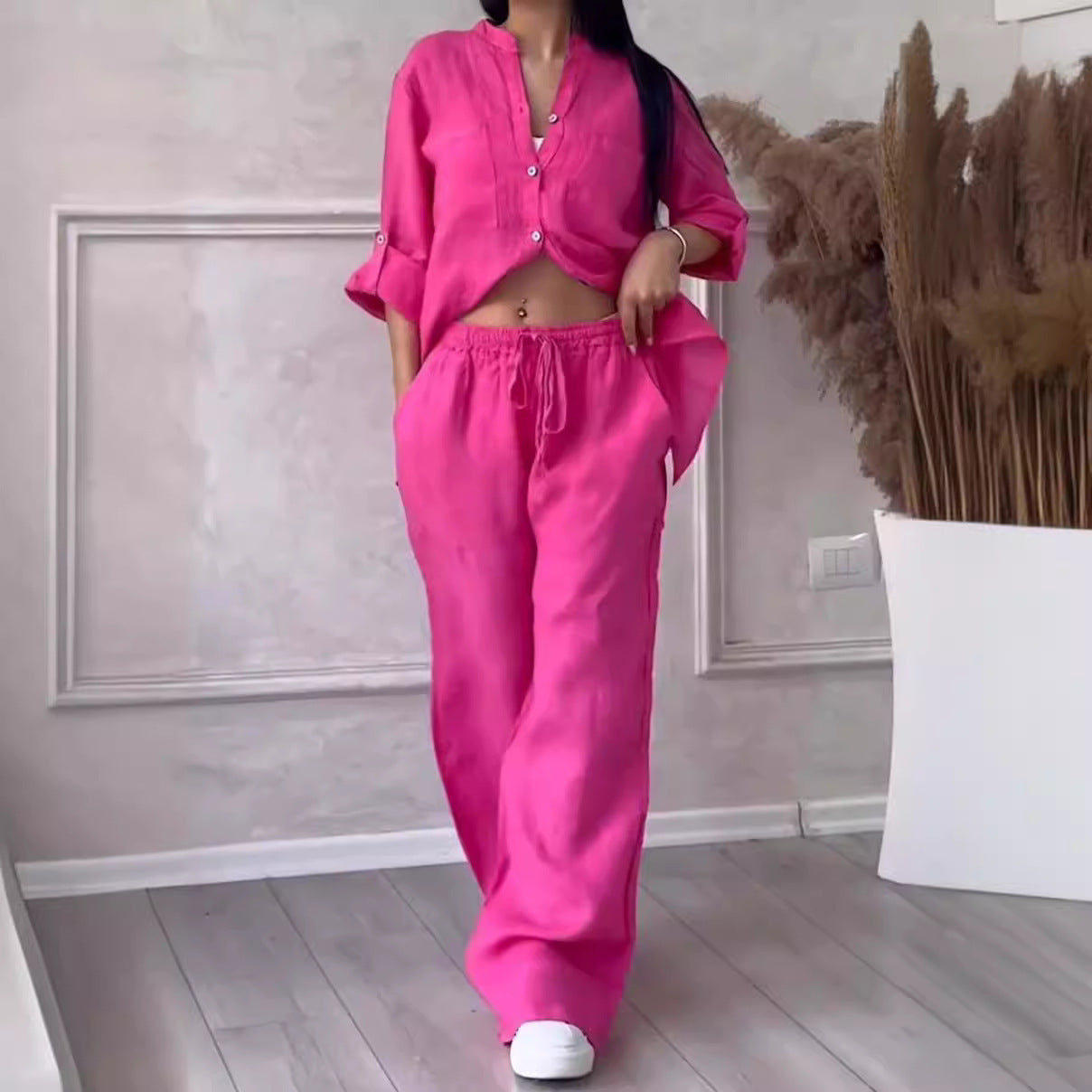 Ensemble deux pièces à lacets et pantalon large pour femme
