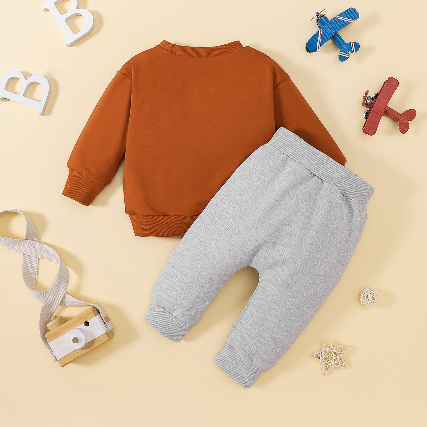 New Letter Floral Print Long Sleeve Pullover Solid Color Trousers Two-piece Set