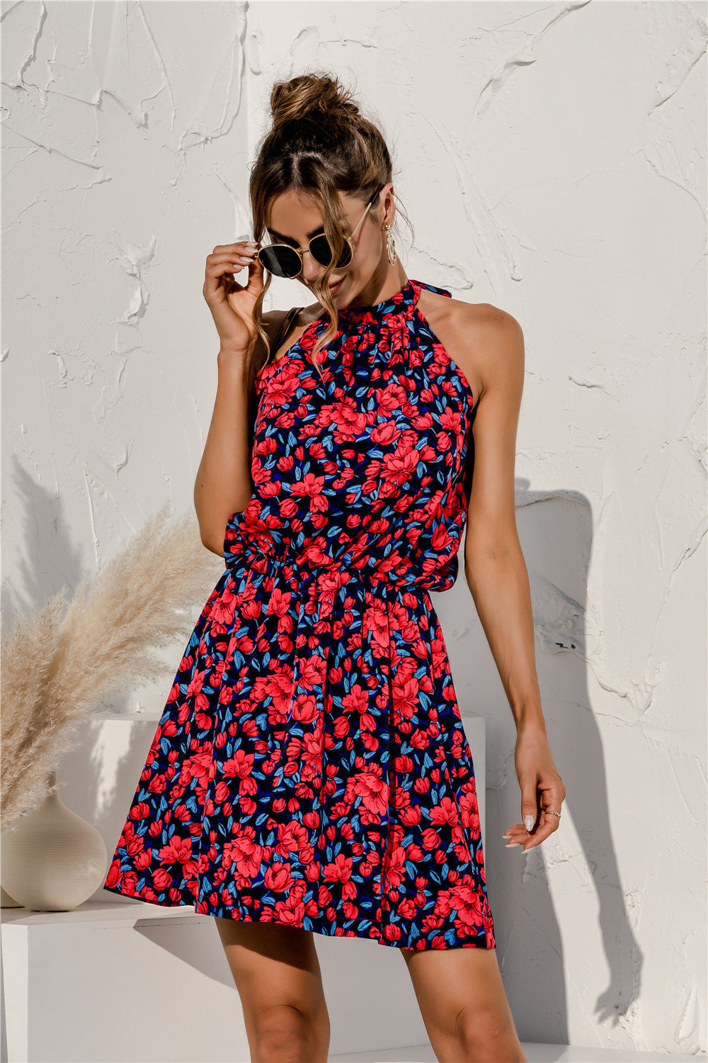 Popular Independent Station Popular Halter Floral Tie-neck Strapless Dress